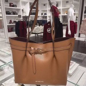 Michael Kors MK Emilia Large Shoulder Bag Leather Tote Handbag Luggage
